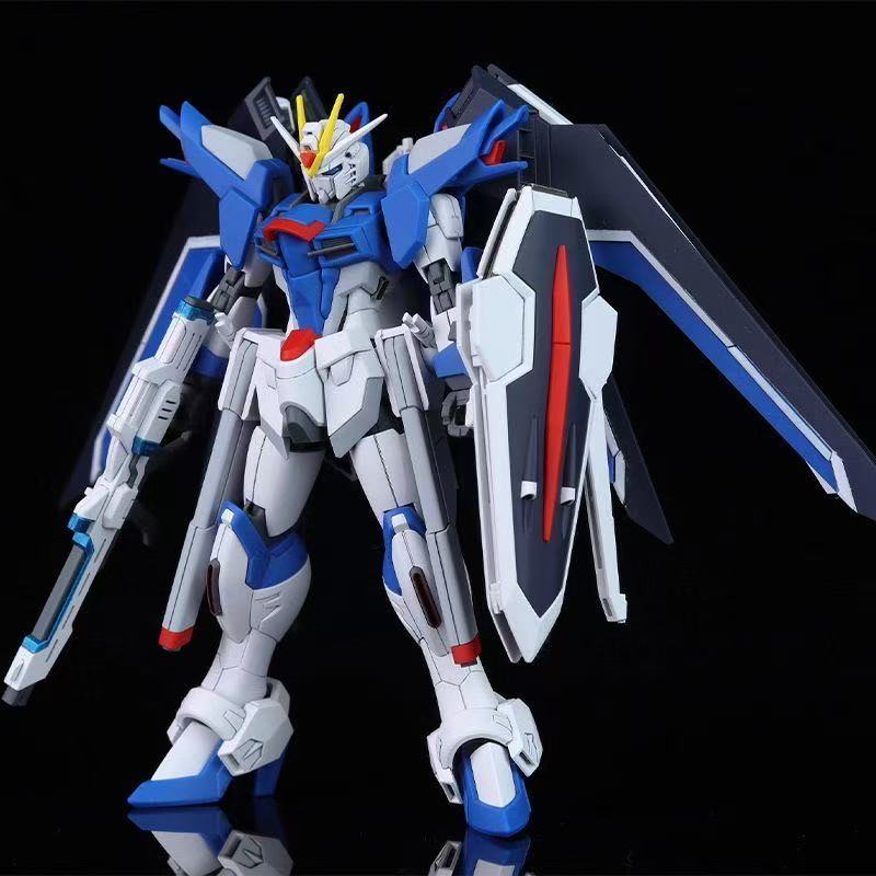 Bandai Gundam Hg - نموذج HG STTS-909 Rising Freedom Gundam،